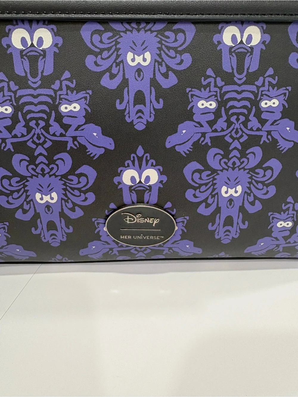 Disney Her Universe Muppets Miss Piggy & Kermit Haunted Mansion Wall Paper NWT
